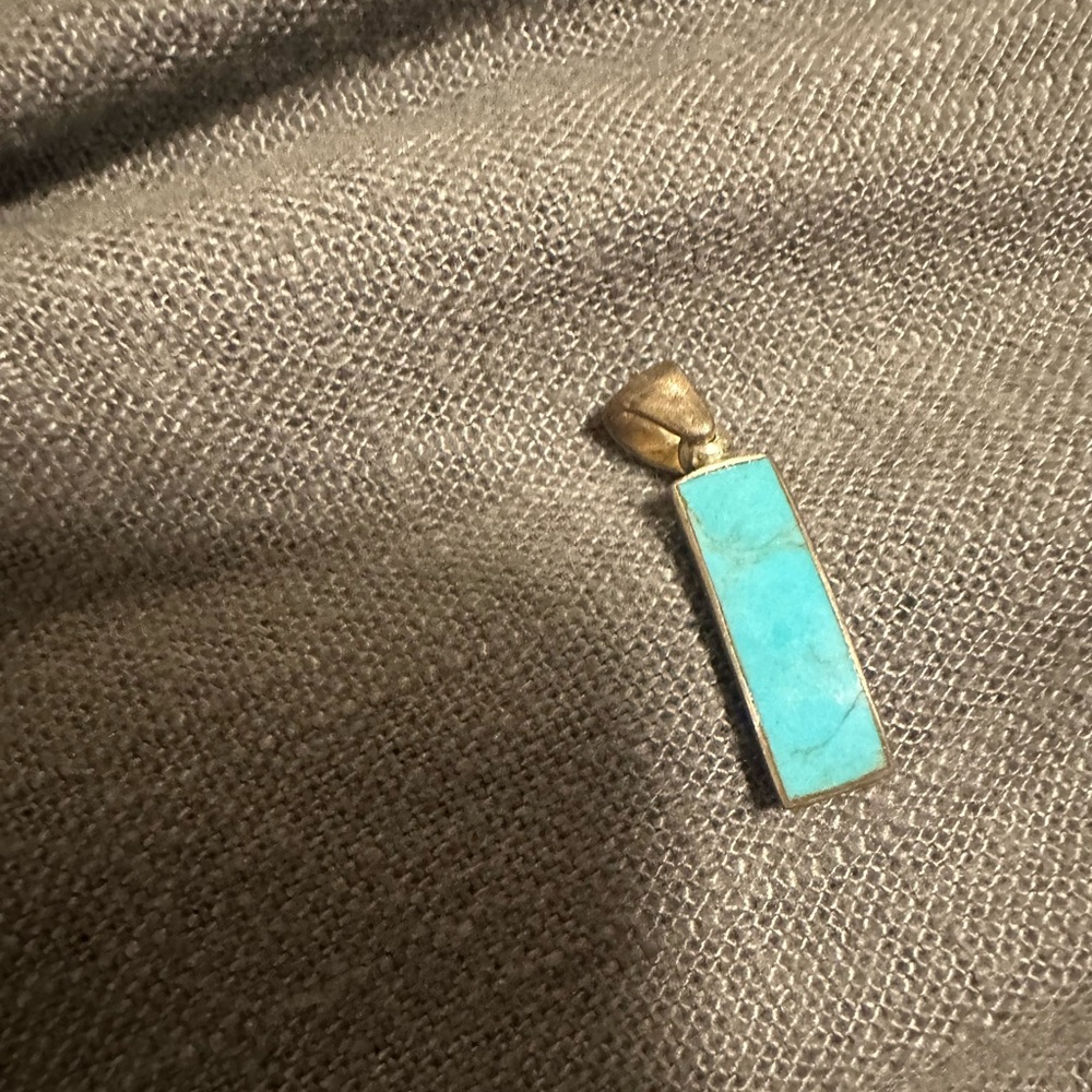 Sterling Silver. 925. Turquoise and silver  Pendant Necklace